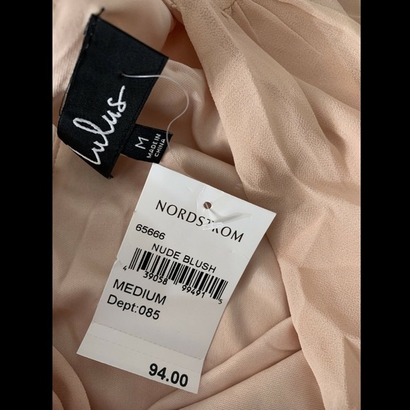 NWT Lulus Lace-Up‎ Back Chiffon Gown in Blush Pink [SZ Medium ] - Picture 3 of 8